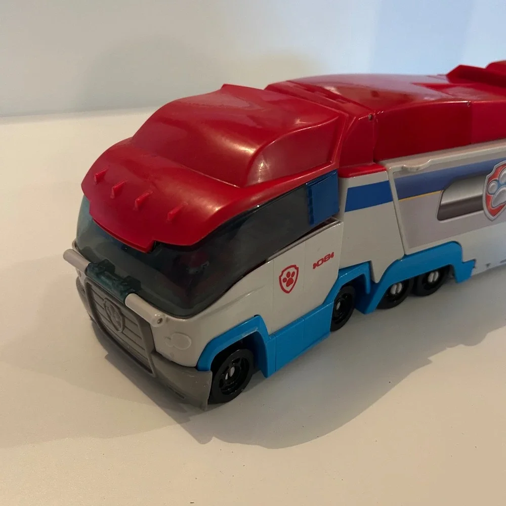 Paw Patrol Launch N Haul Patroller 2-in-1 Transforming Playset 7 Vehicles